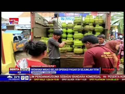 Ratusan Warga Indramayu Berebut Elpiji 3 Kilogram