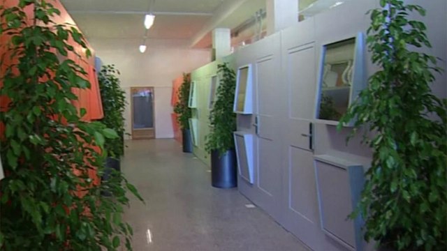 Італія: за капсульний номер (без ікебани) - 25 євро