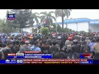 Buruh Kepung Pabrik PT Indofood di Purwakarta