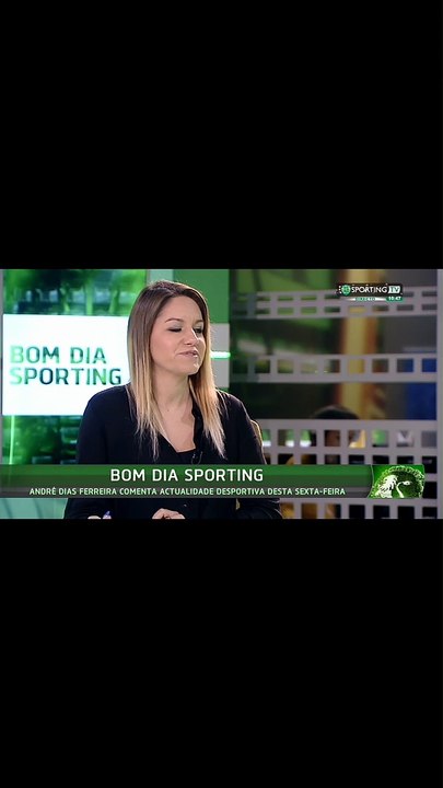 Comentador da Sporting TV André Dias Ferreira diz que árbitro Rui Oliveira assinalou pénalti deliberadamente