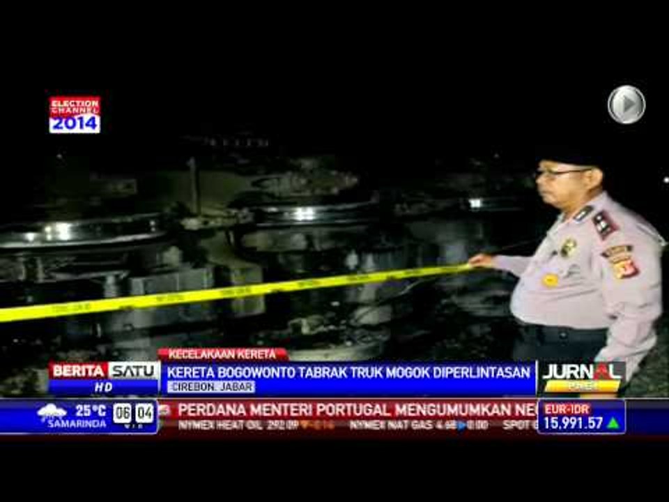 Tabrak Truk Trailer, KA Bogowonto Terguling