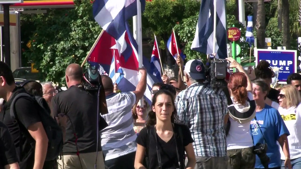 EEUU acaba con política de "pies secos y pies mojados" a cubanos