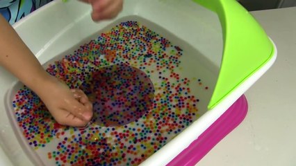 ORBEEZ LUXURY SPA 2,200 Magic Orbeez Magically Grow in Water Tiny to Big! Kid-Friendly Toy Opening