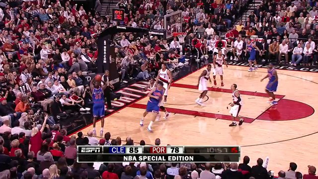 LeBron James Highest Jump EVER Gets Head Over The Rim From 01.10.2010-3-kolNcY53s