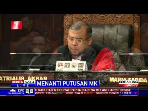 Breaking News #13: Patrialis Akbar Bacakan Putusan Sidang