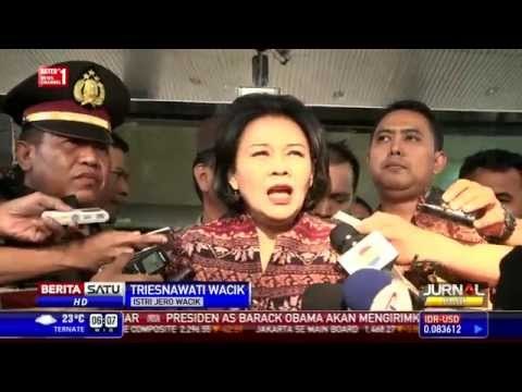 Istri Jero Wacik Bungkam Usai Diperiksa KPK