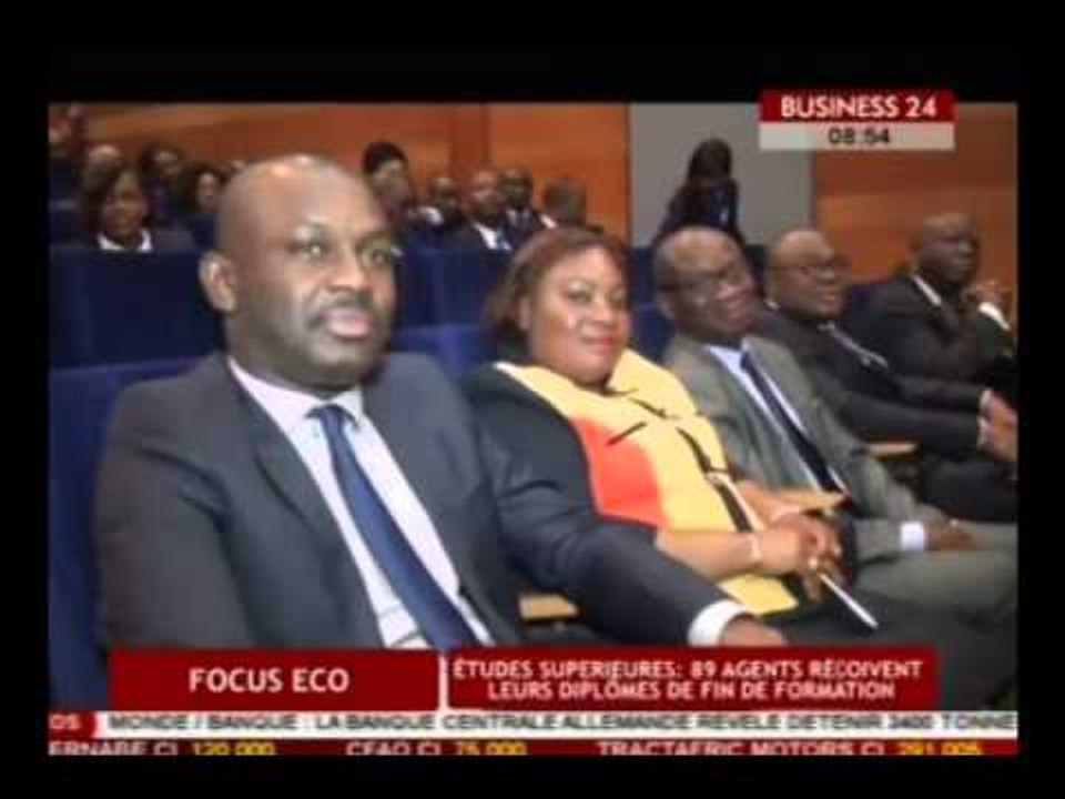 Business 24 / Focus Eco - 89 agents réçoivent leurs diplomes de fin de formation