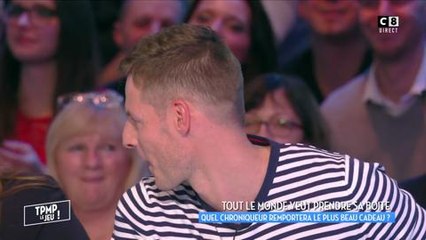 "TPMP" : Matthieu Delormeau contraint de faire Les anges de la télé-réalité ? (Vidéo)
