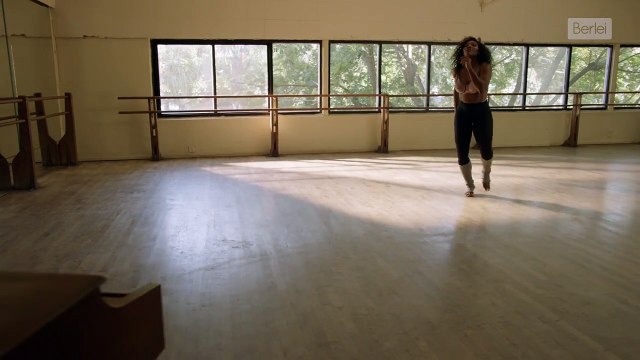 Serena Williams danse comme une folle toute seule