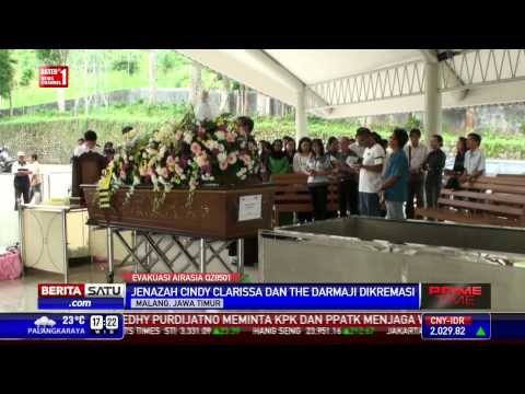 2 Jenazah Korban AirAsia Dikremasi di Malang