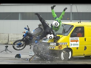 Accident de voiture mortel en direct - Caméra de surveillance [Sécurité] partie 10