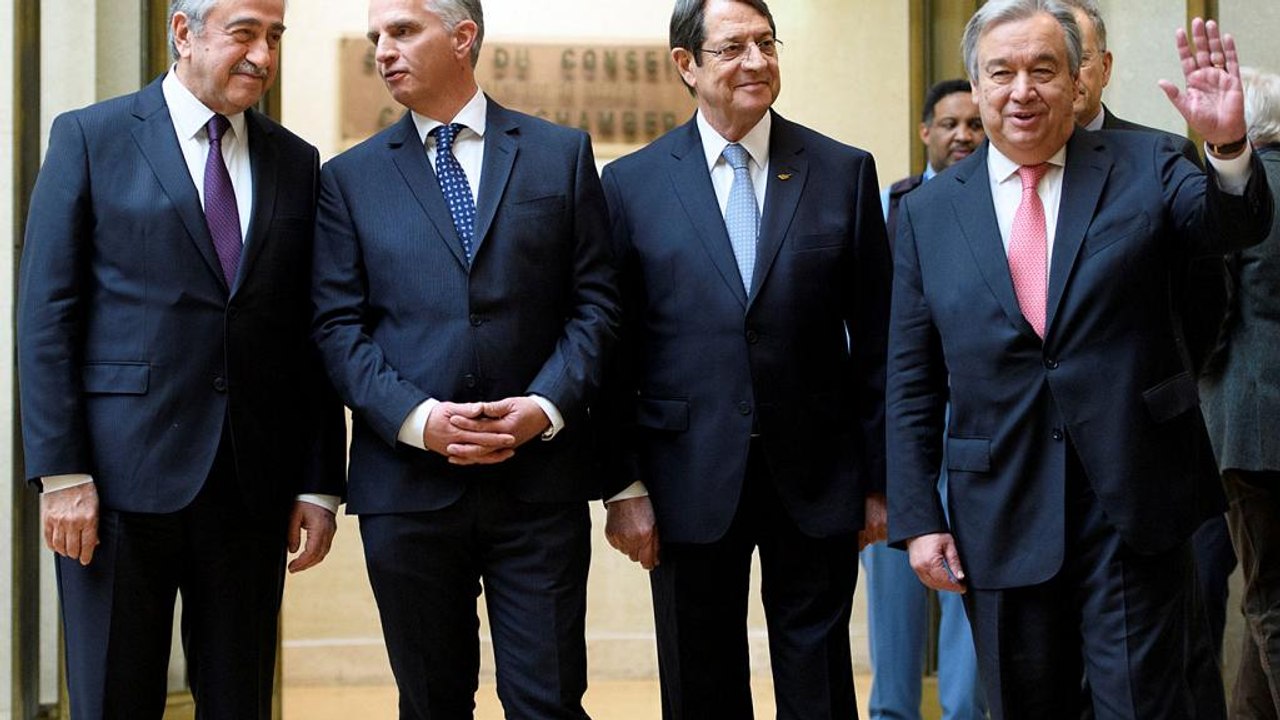 Stallo ai negoziati su Cipro: Grecia e Turchia ancora lontane