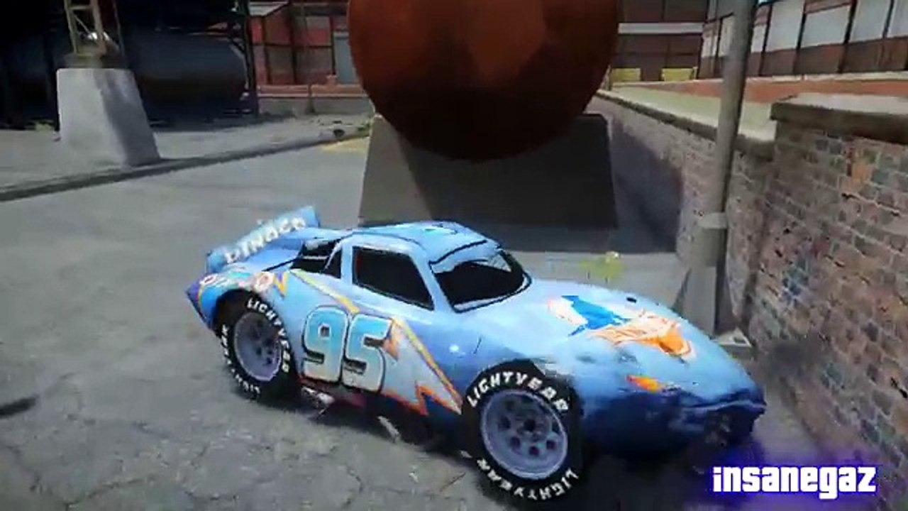 Grand Theft Auto IV Rayo Lightning  McQueen Dinoco Crash Testing