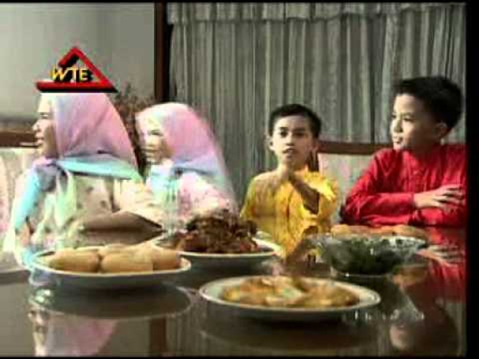 HARI PERTAMA BERPUASA - ALIFBATA & ALIFFILAYA [Official MV]