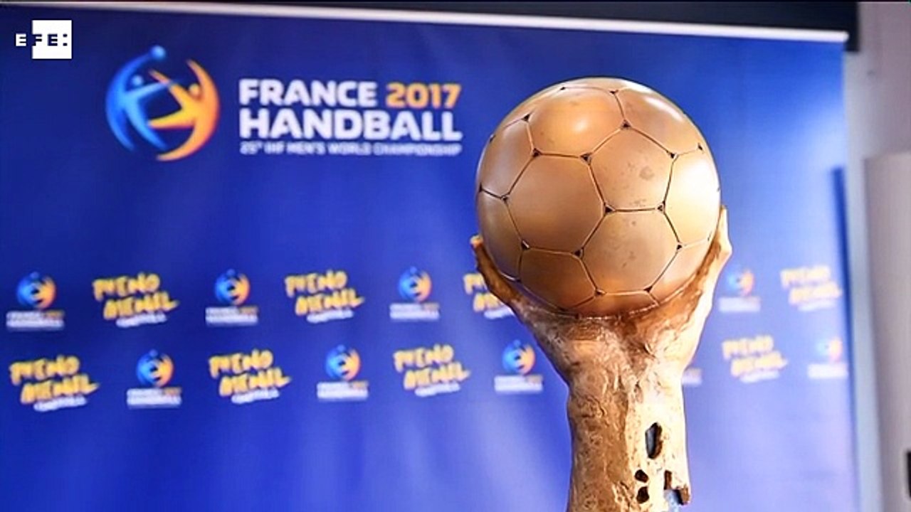 00:1101:05        00:35 Stage 9 - Top moment: Mudslide on the Dakar - Dakar 2017 Stage 9 - Top moment: Mudslide on the Dakar - Dakar 2017 por Dakar 17.820 vistas 00:56 La firma de hipotecas sobre vivienda creció casi el 17 % en octubre La firma de hipot