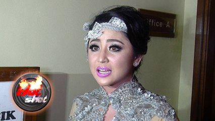 Dewi Perssik Sedot Lemak untuk Mempercantik Diri - Hot Shot 13 Januari 2017