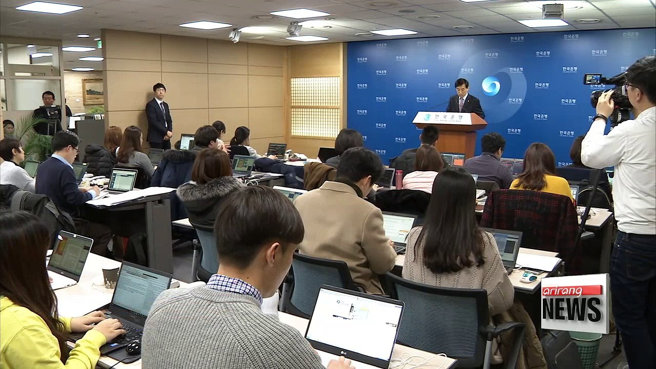 BOK cuts growth forecast by 0.3%p while keeping key rate steady at 1.25%