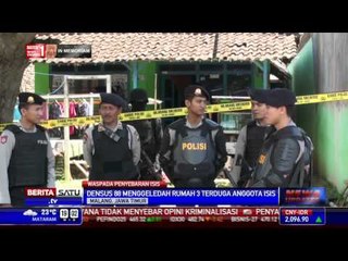Densus 88 Geledah Rumah Terduga Anggota ISIS di Malang