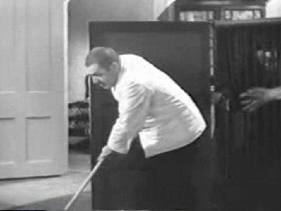 Three Stooges - Idle Roomers