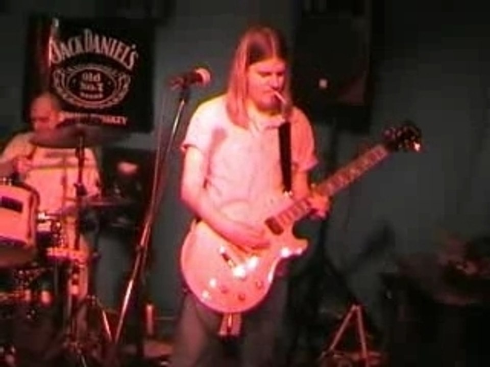 Steel Pollution, I wanna be your dog