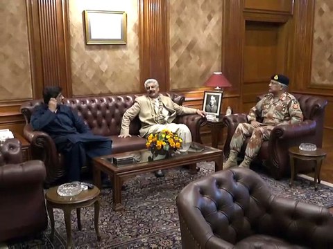 Sindh CM Murad Ali Shah meets Acting Governor Agha Siraj Durrani