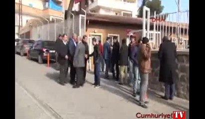 Şakalayla başlayan kavgada arkadaşını bıçakla öldürdü
