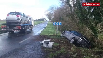 Guiclan (29). Kermat : spectaculaire accident à la sortie de la RN12
