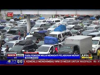 Pemudik Mulai Padati Pelabuhan Merak