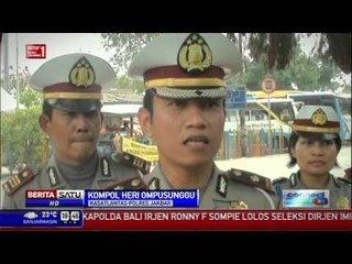Satlantas Polres Metro Jakarta Barat Bagi-Bagi Surat Cinta
