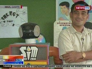 NTG: Wooden Robot sa Imus, Cavite, katuwang ng isang guro para sa kapana-panabik na pagtuturo