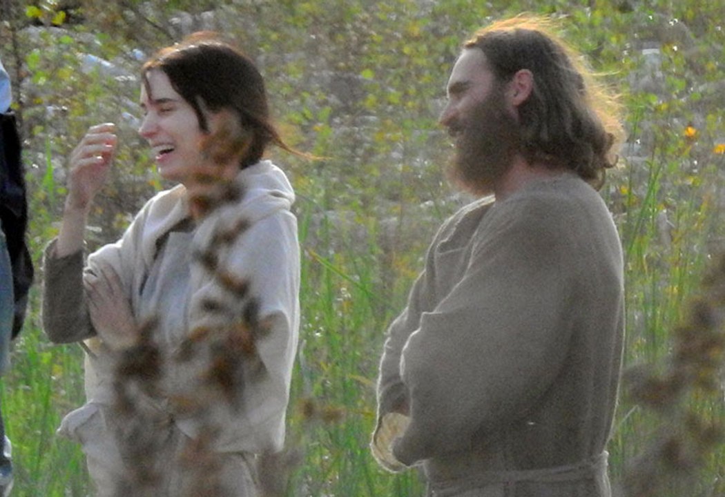 Rooney Mara & Joaquin Phoenix Fell For Each Other On Set Of Their New Movie