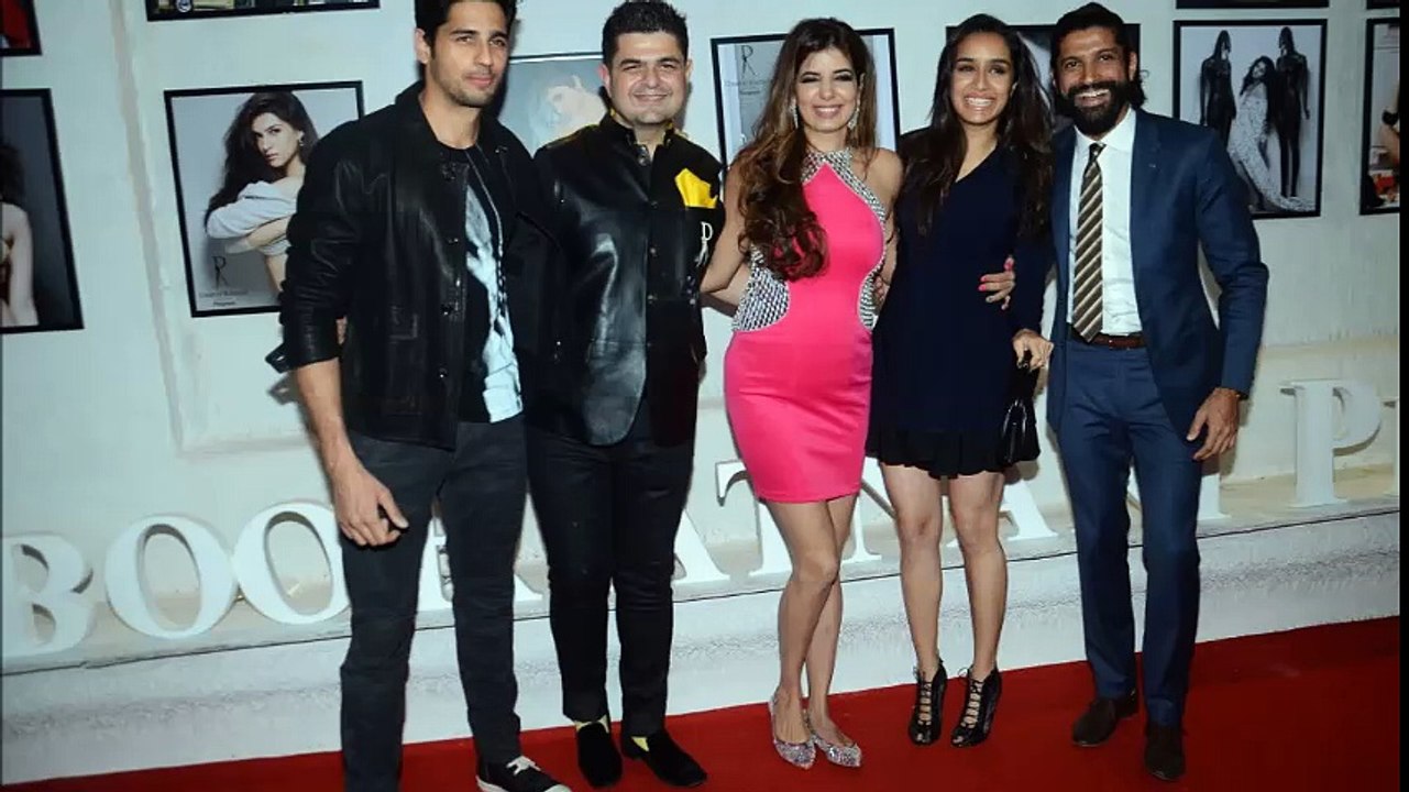 Dabboo Ratnani calendar 2017: Rekha, Srk, Sunny Leone, Shraddha, Alia And Others