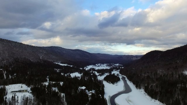 Dji phantom 3 Standard fist fly Canada,Quebec Mountain
