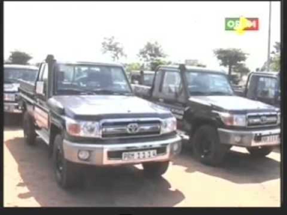 Les Commissariats de police de Bamako ont été dotés de 20 véhicules par les Départements de tutelle.