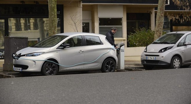 Voiture électrique [TEST 10 JOURS] : vraiment une bonne idée en ville ? (Renault Zoe/Autolib)