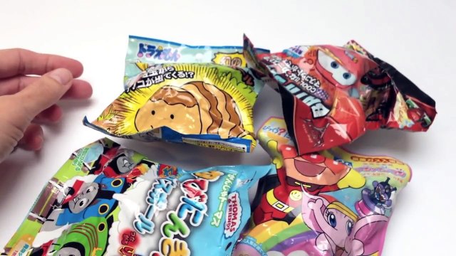 Doraemon Anpanman Pokemon Thomas and Friends Bath Balls アンパンマン それいけ！アンパンマン「めいけんチーズ」 バスパウダ