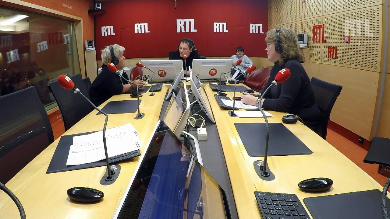 Les Enfoirés : "Ça a été une déchirure" de renoncer, confie Mimie Mathy