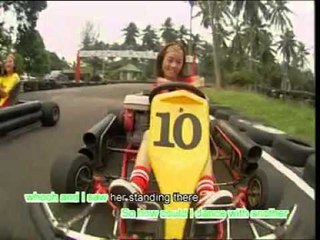 [开心女孩六人组]  明白告诉我 + I Saw Her Standing There -- 中西民谣　２合１ (Official MV)