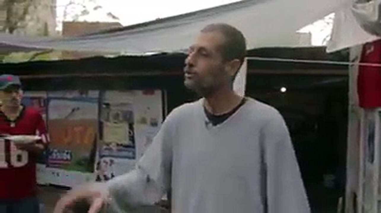 Fizeram uma pergunta simples a um pobre...