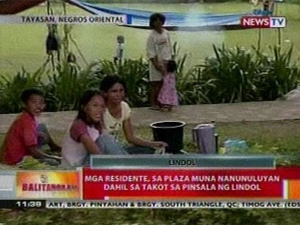 BT: Mga residente ng Negros Oriental, sa plaza muna nanunuluyan dahil sa takot sa pinsala ng lindol