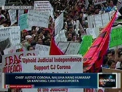 Saksi: Chief Justice Corona, naluha nang humarap sa kanyang 7,000 tagasuporta