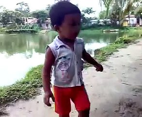 Funny Desi baby dance. Приколы с детьми