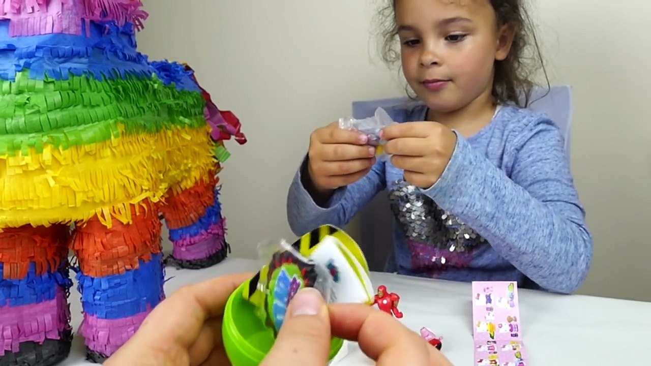 Giant Surprise Eggs Rainbow Pony full of Fashems, Mashems, Kinder Surprise