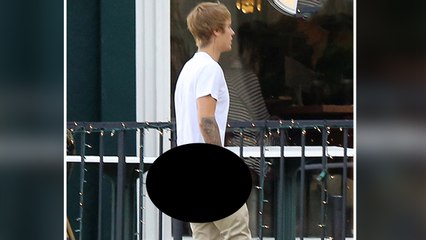Justin Bieber Flashes Underwear and Butt In Sagging Pants