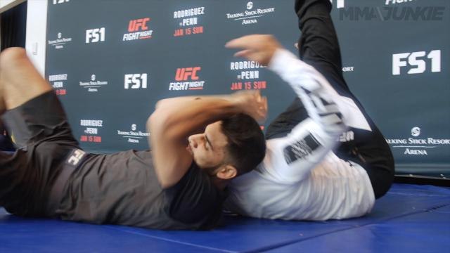 Yair Rodriguez works out for the fans at UFC Fight Night 103 open workouts
