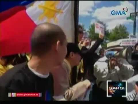 Saksi: Anti-China protest, nagaganap din ngayon sa New York, USA (051112)
