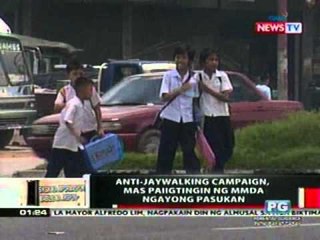 OC: Anti-jaywalking campaign, mas paiigtingin   ng MMDA ngayong pasukan