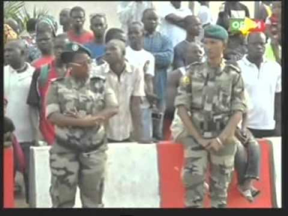 Célébration du 55eme Anniversaires de l’Indépendance du Mali.IBK a déposé une jebe de fleu.
