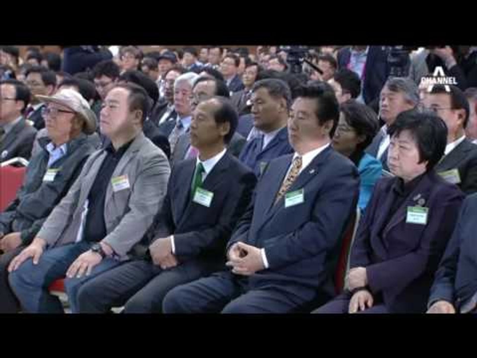 박근혜 대통령, 사과 후 첫 공식 행보 ‘부산행’