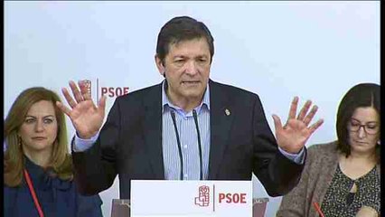 Fernández pide olvidar la endogamia para que PSOE camine de la mano del país